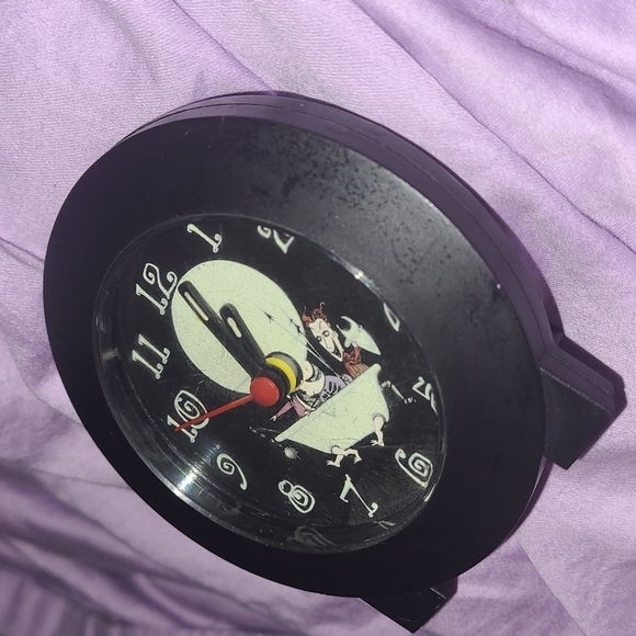 RARE Nightmare Before Xmas Alarm Clock - Picture 7 of 10